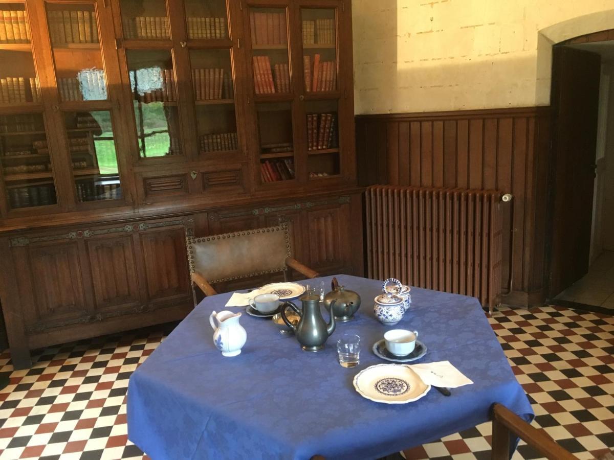 Chateau De Villers-Châtel エクステリア 写真